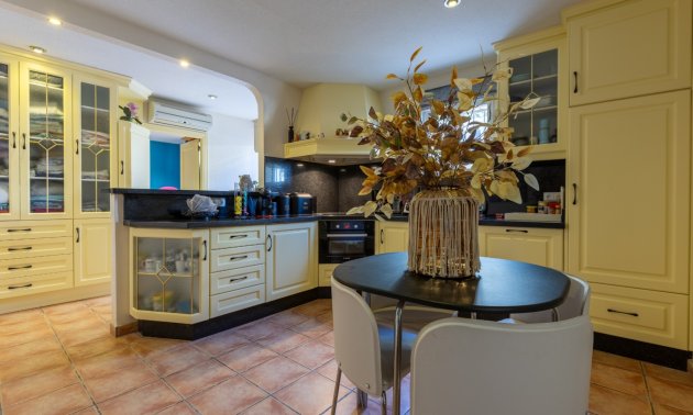 Resale - Villa -
Benimar - Benimar I