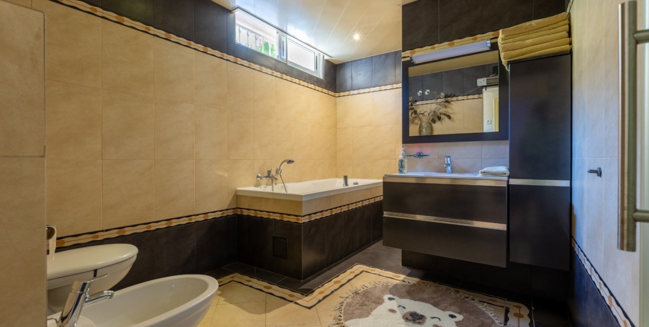 Resale - Villa -
Benimar - Benimar I