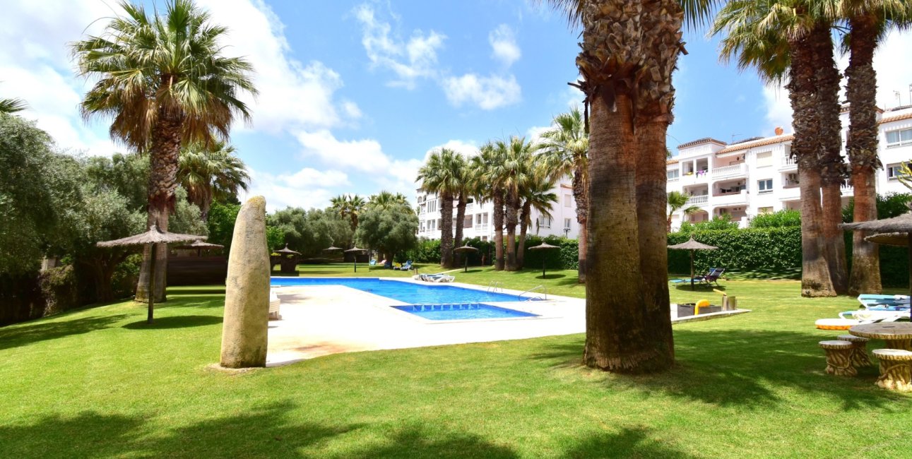 Resale - Apartment / flat -
Orihuela Costa - Villamartin