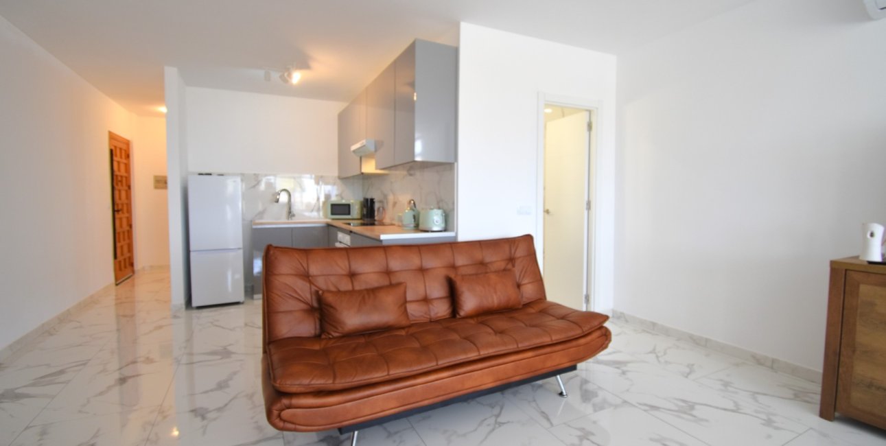 Resale - Apartment / flat -
Orihuela Costa - Villamartin