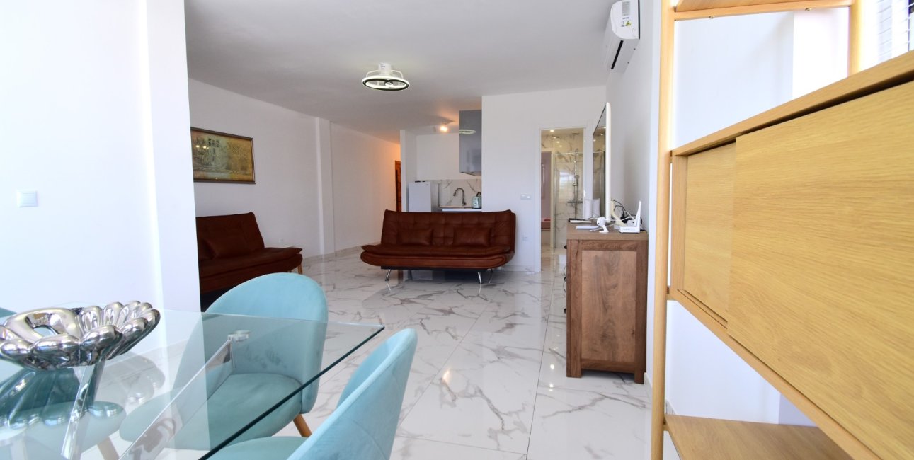 Resale - Apartment / flat -
Orihuela Costa - Villamartin