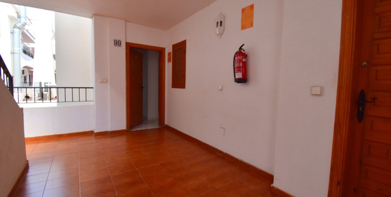 Resale - Apartment / flat -
Orihuela Costa - Villamartin