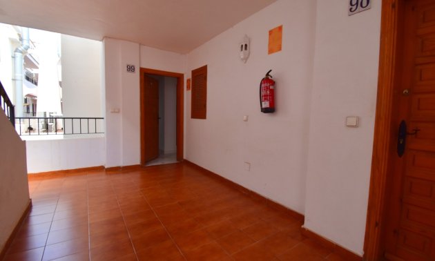 Resale - Apartment / flat -
Orihuela Costa - Villamartin