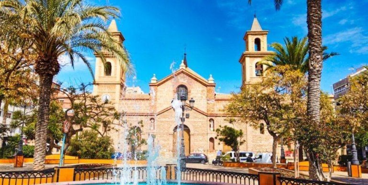 Rynek pierwotny - Mieszkanie w bloku -
Torrevieja - Playa de El Cura