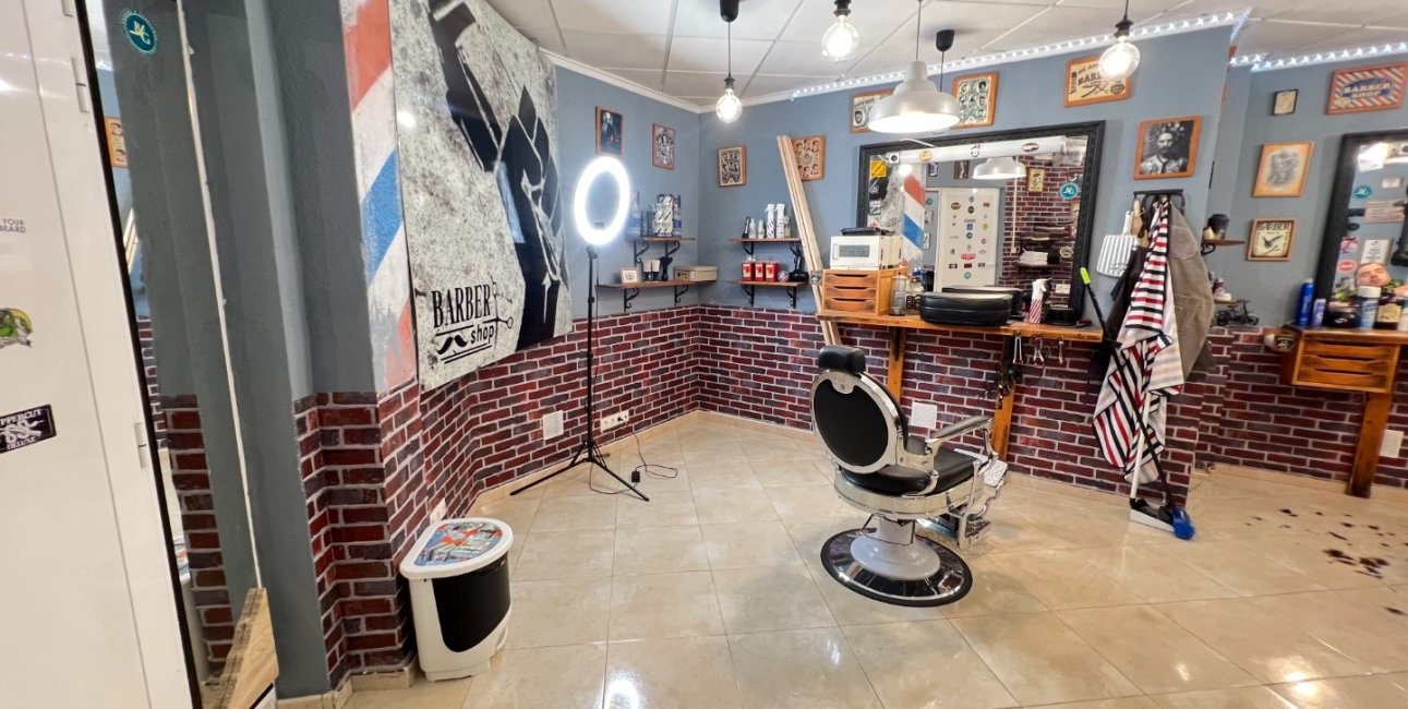 Resale - Commercial -
Guardamar del Segura - Guardamar Del Segura