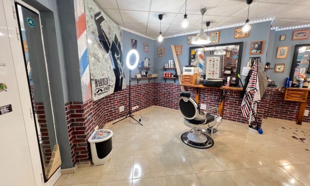 Resale - Commercial -
Guardamar del Segura - Guardamar Del Segura