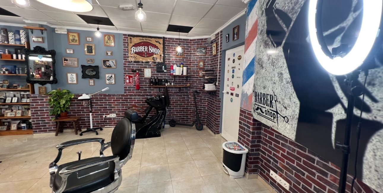 Resale - Commercial -
Guardamar del Segura - Guardamar Del Segura