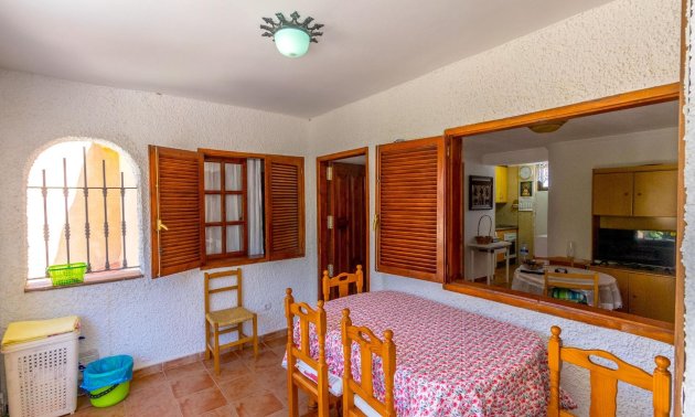 Reventa - Bungalow -
Pilar de la Horadada - Mil Palmeras