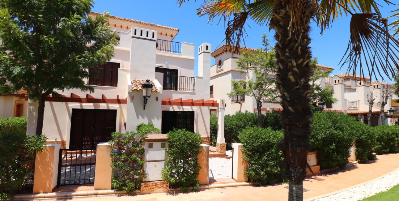 Rynek wtórny - Dom Szeregowy -
Algorfa - La Finca Golf Resort