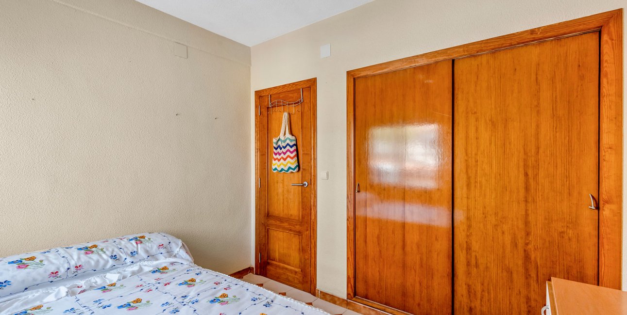 Resale - Villa -
Torrevieja - Punta prima