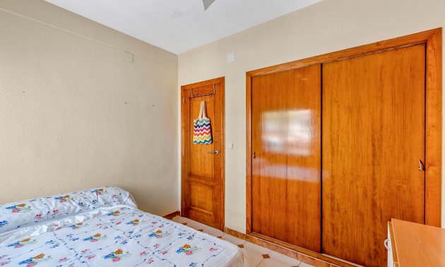 Resale - Villa -
Torrevieja - Punta prima