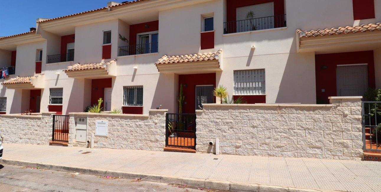 Resale - Townhouse -
Benijofar - Benijofar - Village