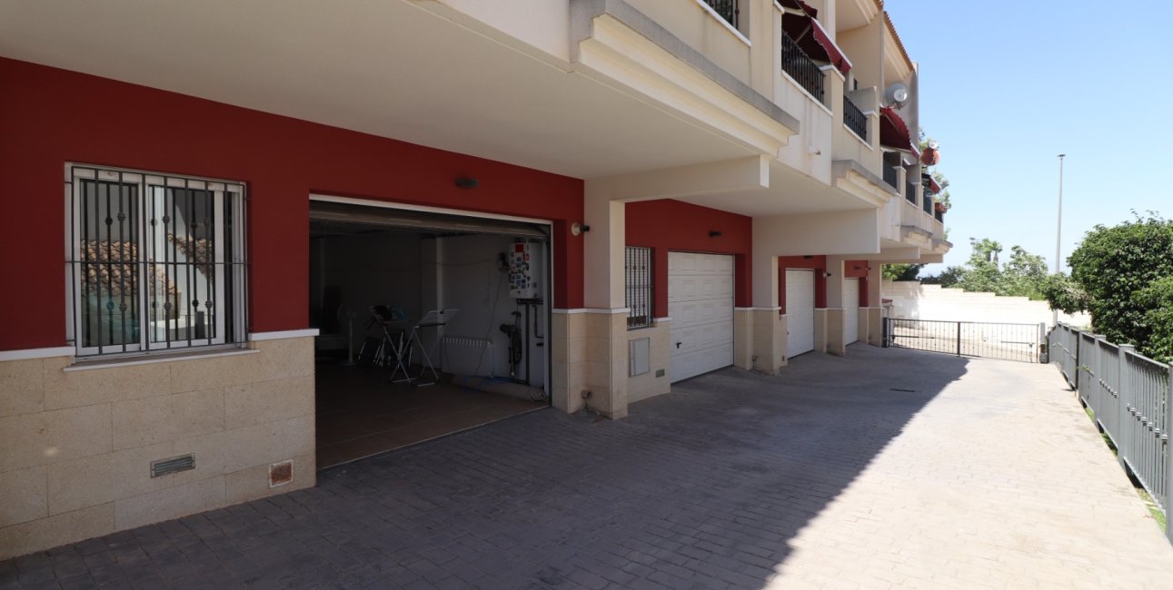 Resale - Townhouse -
Benijofar - Benijofar - Village