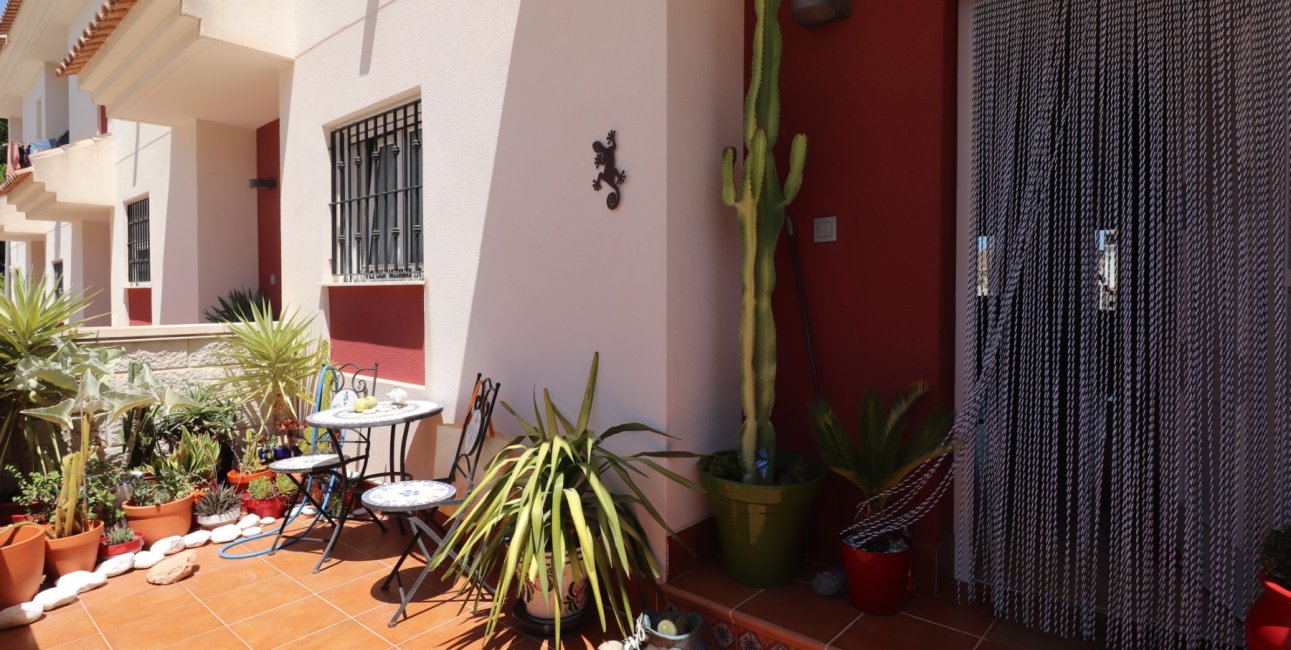 Resale - Townhouse -
Benijofar - Benijofar - Village