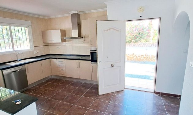 Reventa - Finca -
Catral - Catral - Country