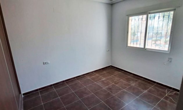 Reventa - Finca -
Catral - Catral - Country