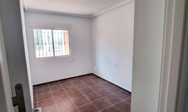 Reventa - Finca -
Catral - Catral - Country