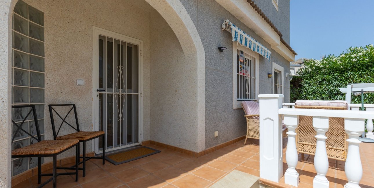 Reventa - Villa -
San Isidro - San Fulgencio