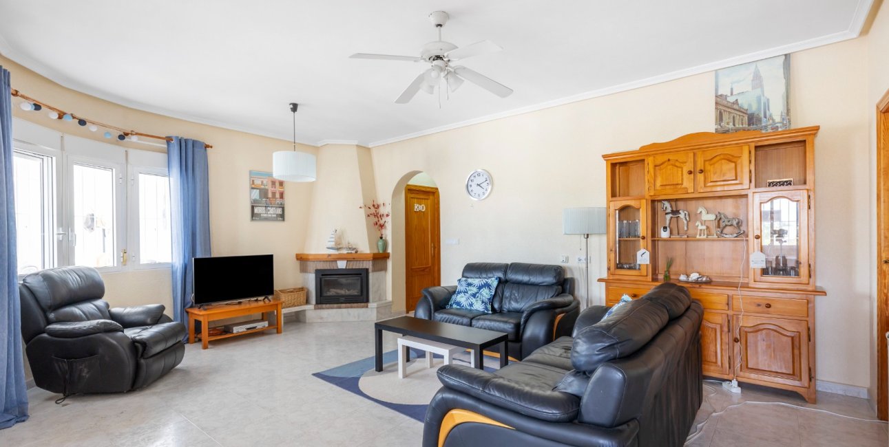 Reventa - Villa -
San Isidro - San Fulgencio