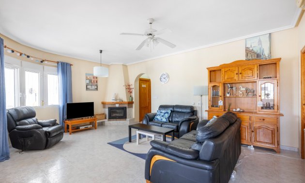 Reventa - Villa -
San Isidro - San Fulgencio