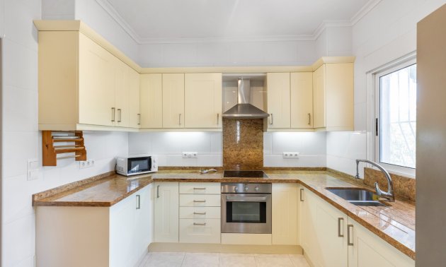 Reventa - Villa -
San Isidro - San Fulgencio