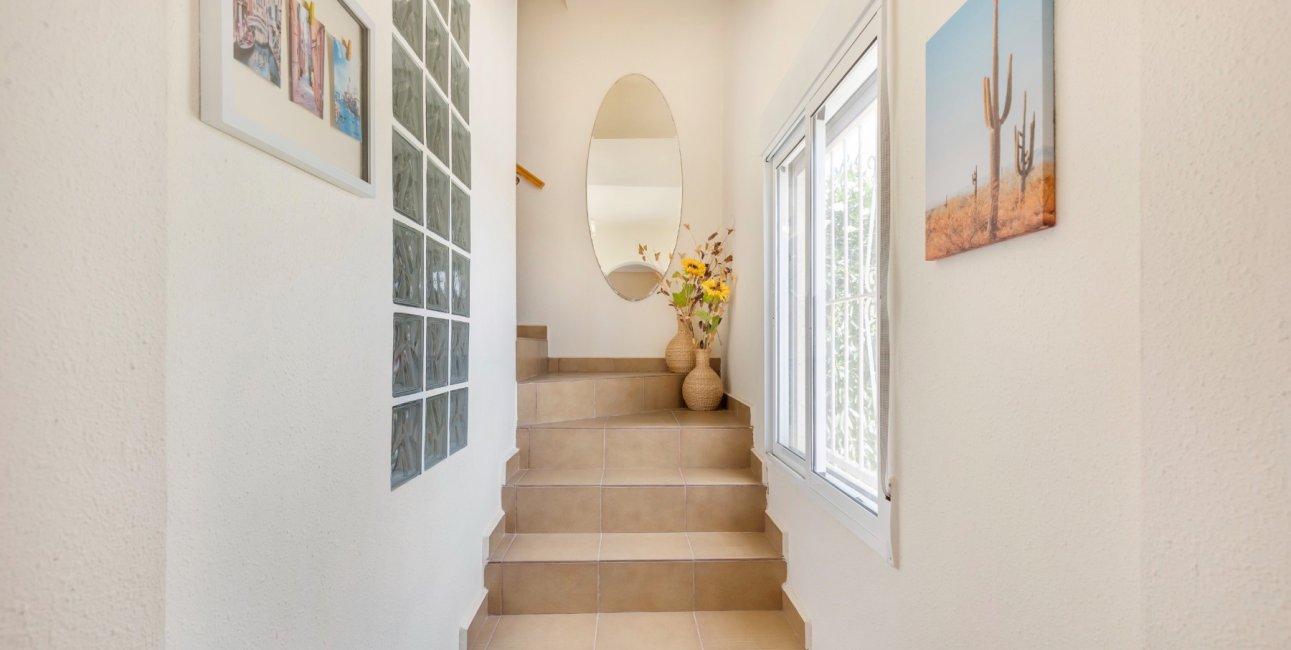 Reventa - Villa -
San Isidro - San Fulgencio