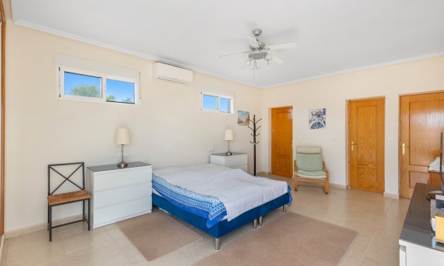 Reventa - Villa -
San Isidro - San Fulgencio