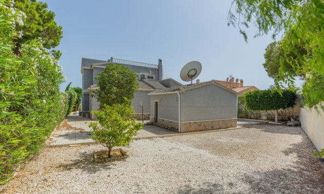 Reventa - Villa -
San Isidro - San Fulgencio