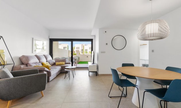 Reventa - Apartamento / piso -
Orihuela - Orihuela Costa