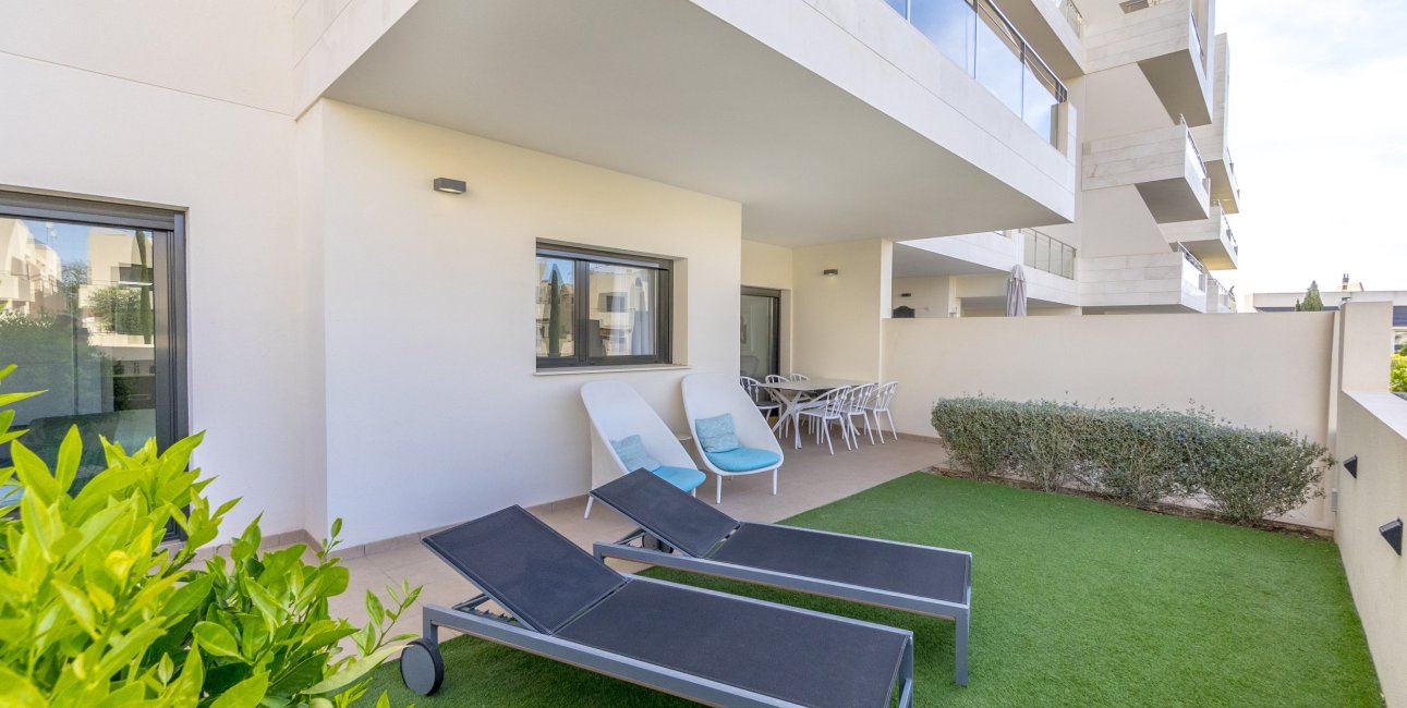 Resale - Apartment / flat -
Orihuela - Orihuela Costa