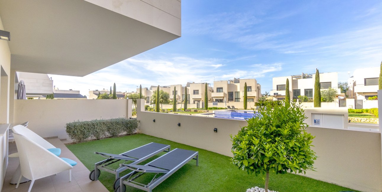 Resale - Apartment / flat -
Orihuela - Orihuela Costa
