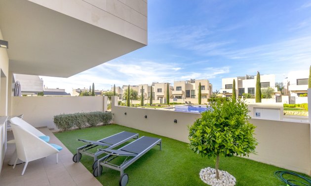 Resale - Apartment / flat -
Orihuela - Orihuela Costa
