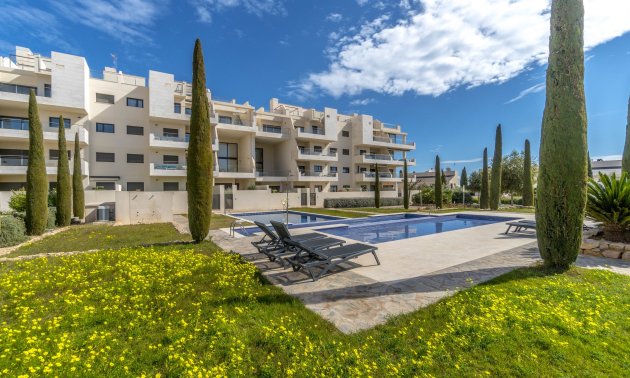 Resale - Apartment / flat -
Orihuela - Orihuela Costa