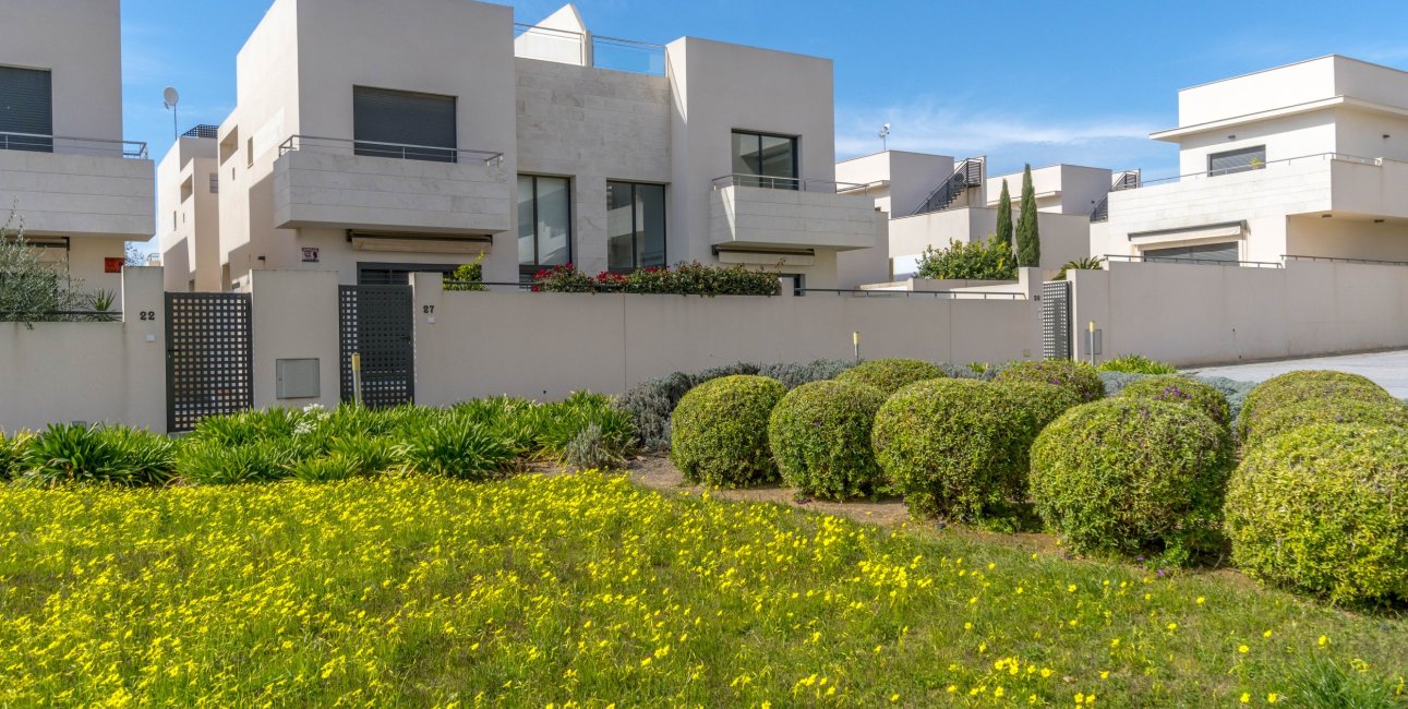 Resale - Apartment / flat -
Orihuela - Orihuela Costa