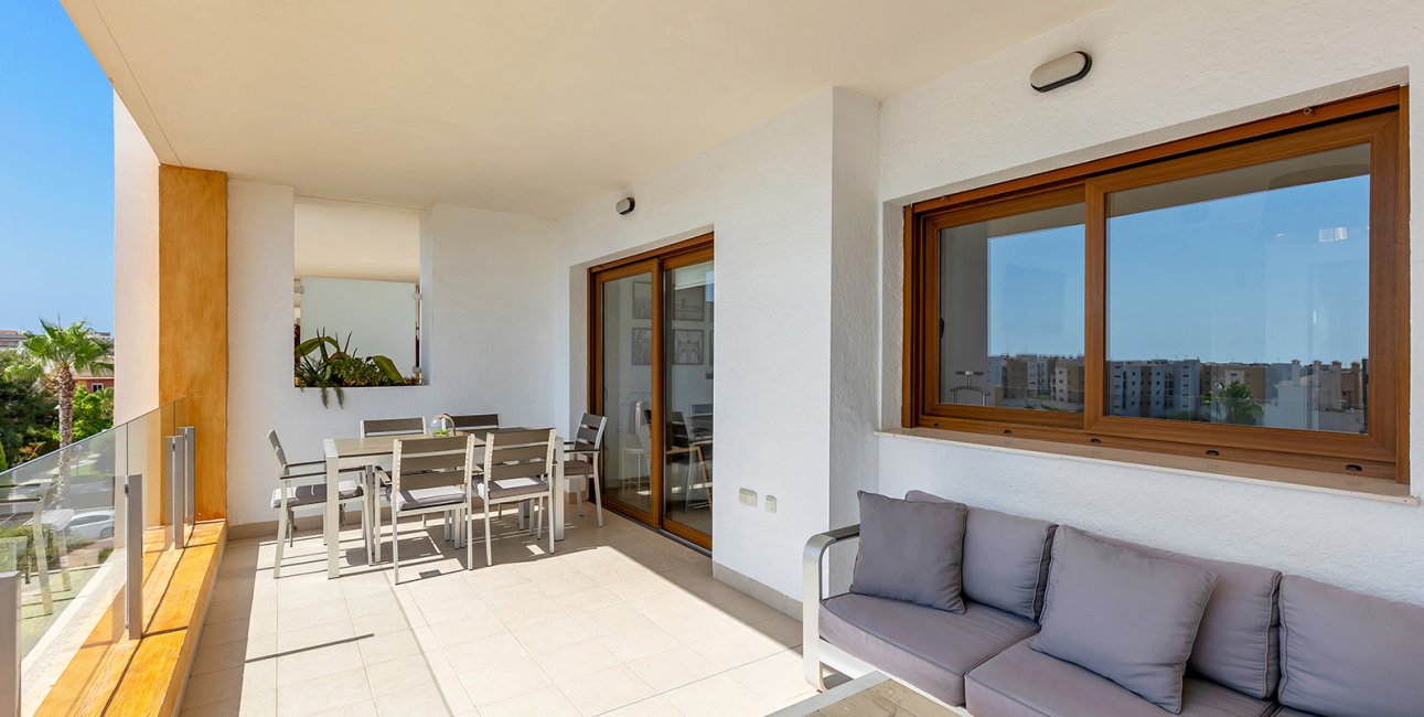 Resale - Apartment / flat -
Orihuela Costa - Villamartín