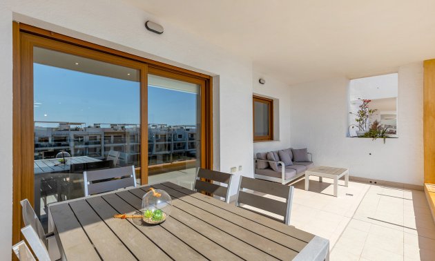 Resale - Apartment / flat -
Orihuela Costa - Villamartín