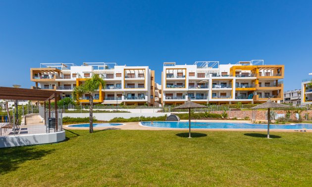 Resale - Apartment / flat -
Orihuela Costa - Villamartín