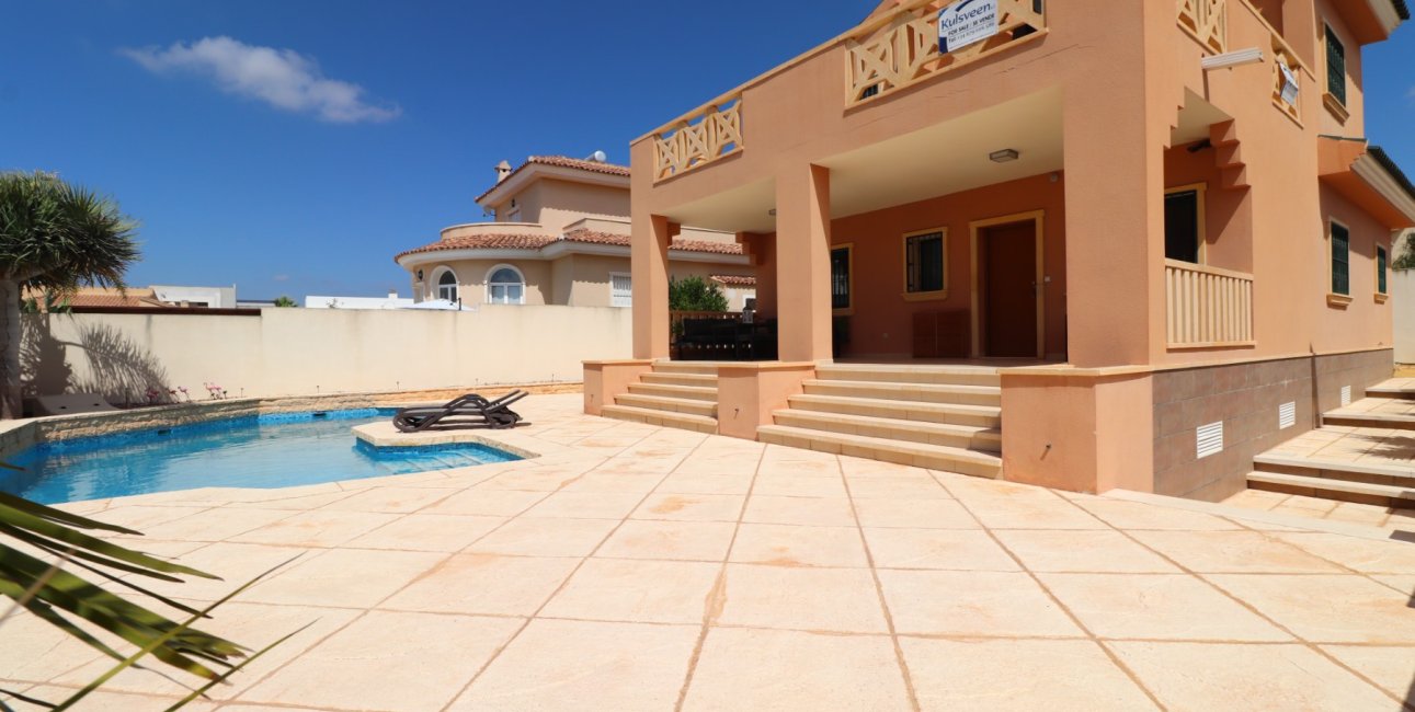 Resale - Villa -
Ciudad Quesada - La Fiesta