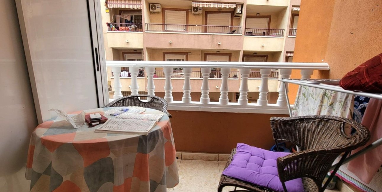 Reventa - Apartamento / piso -
Torrevieja - Parque de las Naciones