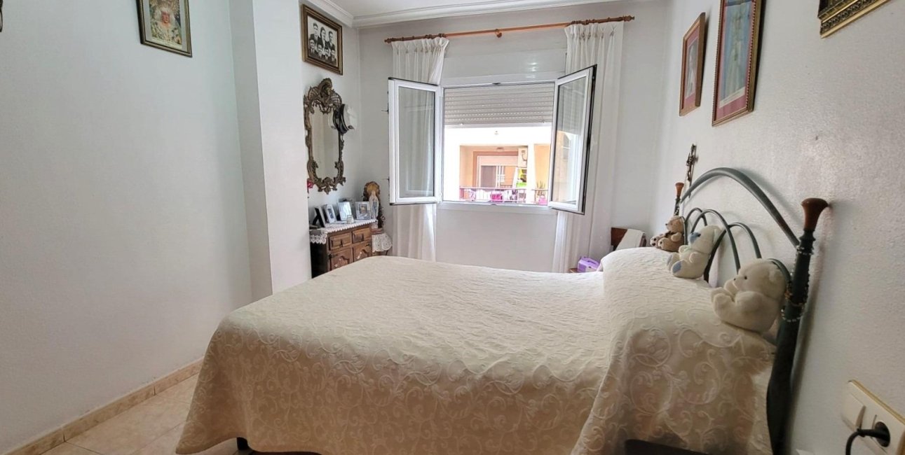 Reventa - Apartamento / piso -
Torrevieja - Parque de las Naciones