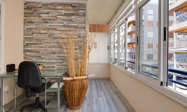 Resale - Apartment / flat -
Torrevieja - Acequion