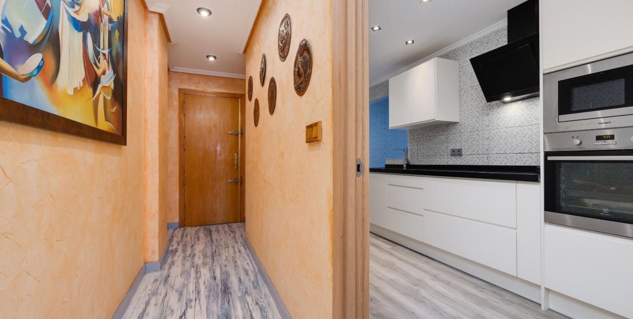 Resale - Apartment / flat -
Torrevieja - Acequion