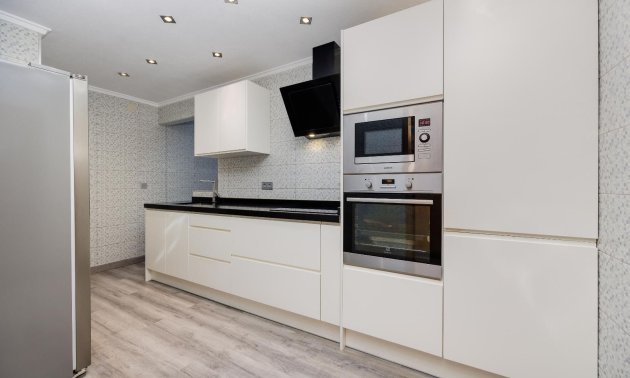 Resale - Apartment / flat -
Torrevieja - Acequion