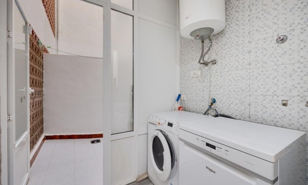 Resale - Apartment / flat -
Torrevieja - Acequion