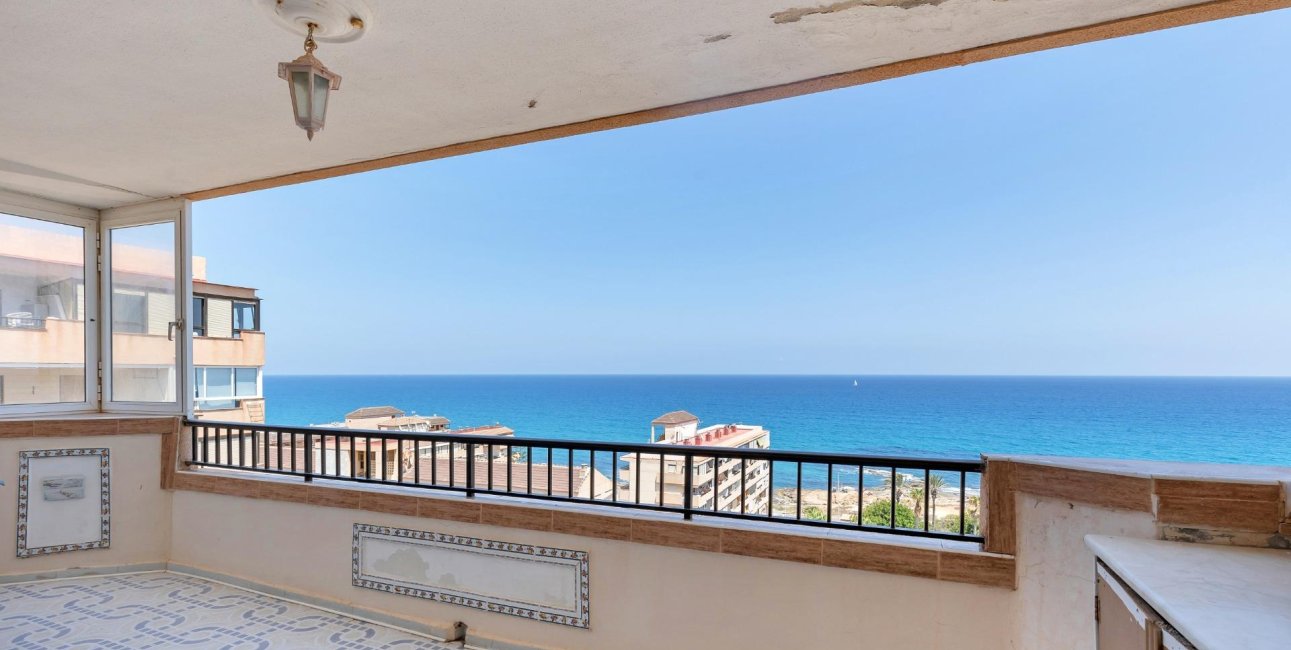 Resale - Apartment / flat -
Torrevieja - Cabo cervera