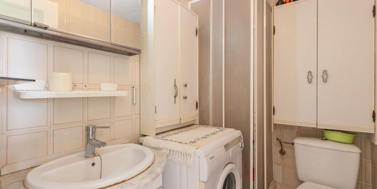 Resale - Apartment / flat -
Torrevieja - Cabo cervera