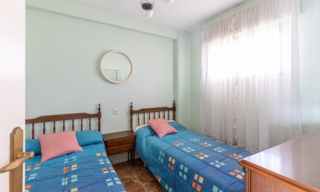 Resale - Apartment / flat -
Torrevieja - Cabo cervera