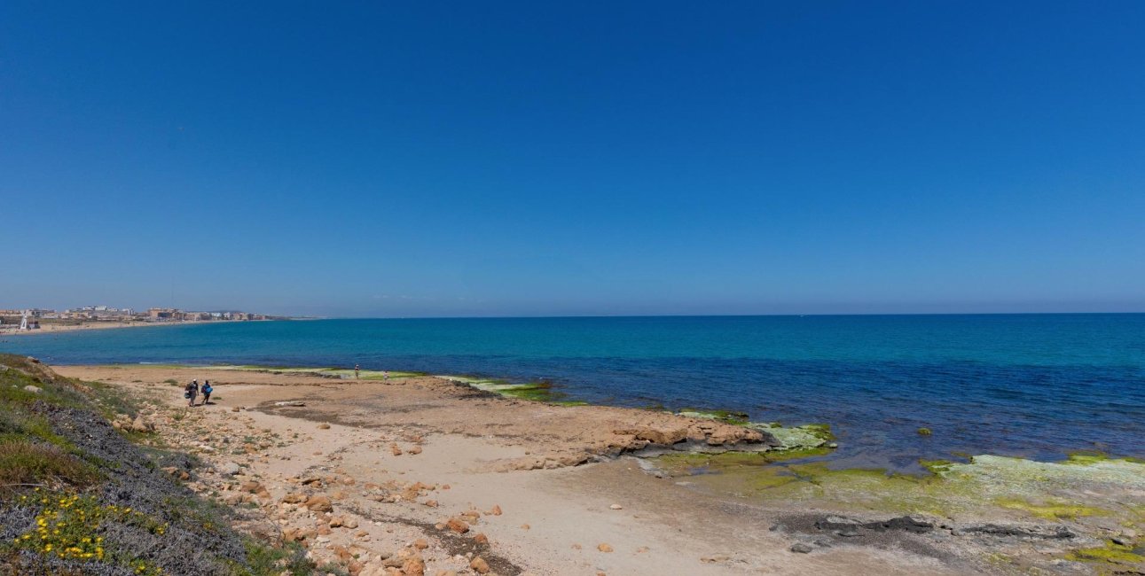 Resale - Apartment / flat -
Torrevieja - Cabo cervera