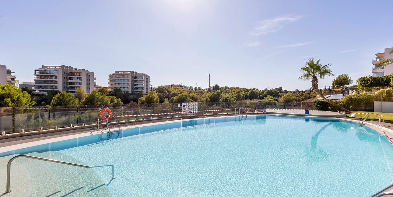 Resale - Apartment / flat -
Orihuela Costa - Villamartín