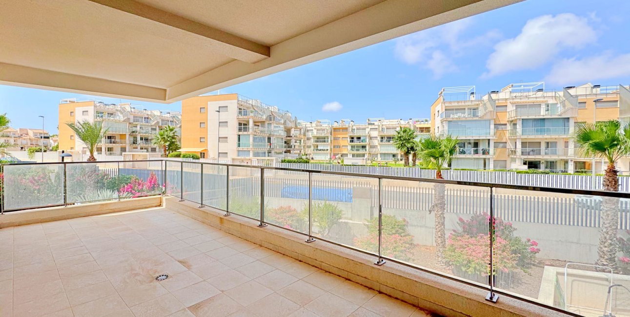 Resale - Apartment / flat -
Orihuela Costa - Villamartín